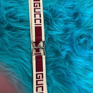 XX SOLDXX Excellent used condition Gucci unisex belt.
